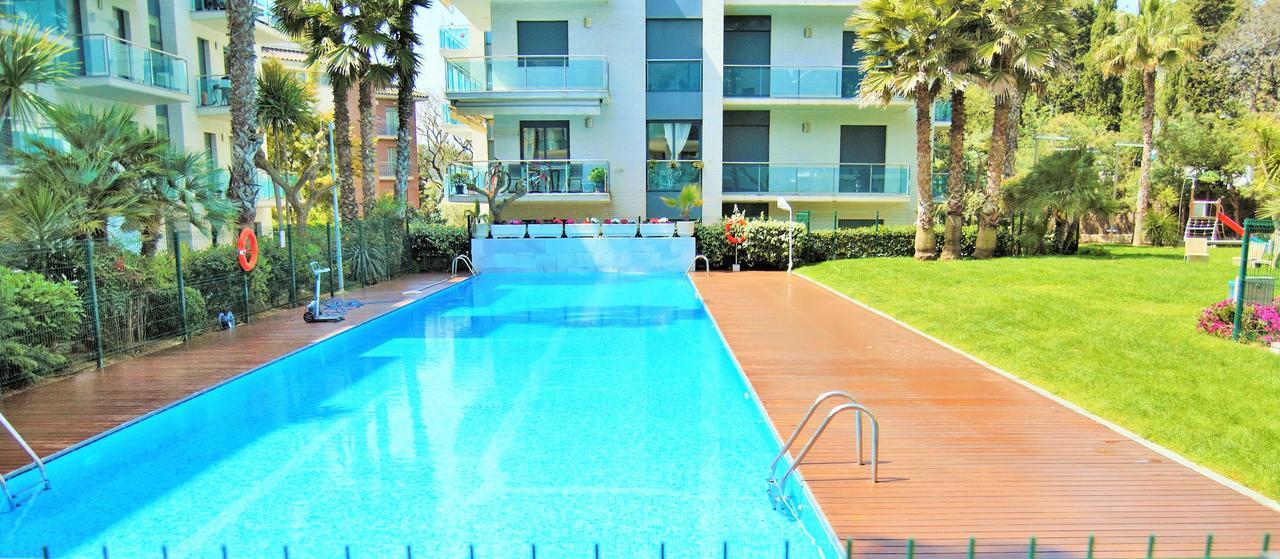 Apartamento Ainara Garden Family Lägenhet Lloret de Mar Exteriör bild